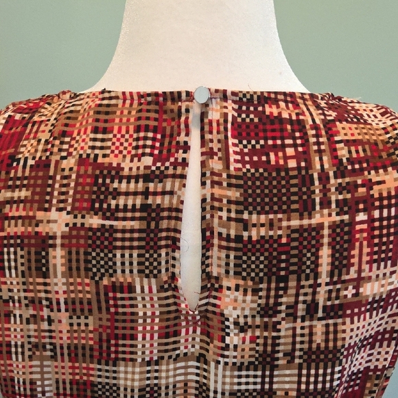 White House Black Market Asymmetrical Ruffled Tank Top Brown And Tan Size M - Picture 7 of 11
